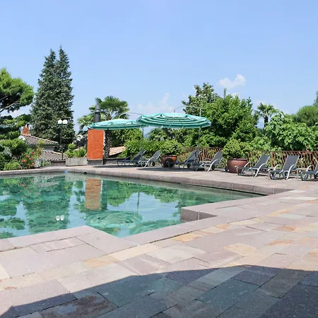 Villa Garni Gardenia-3